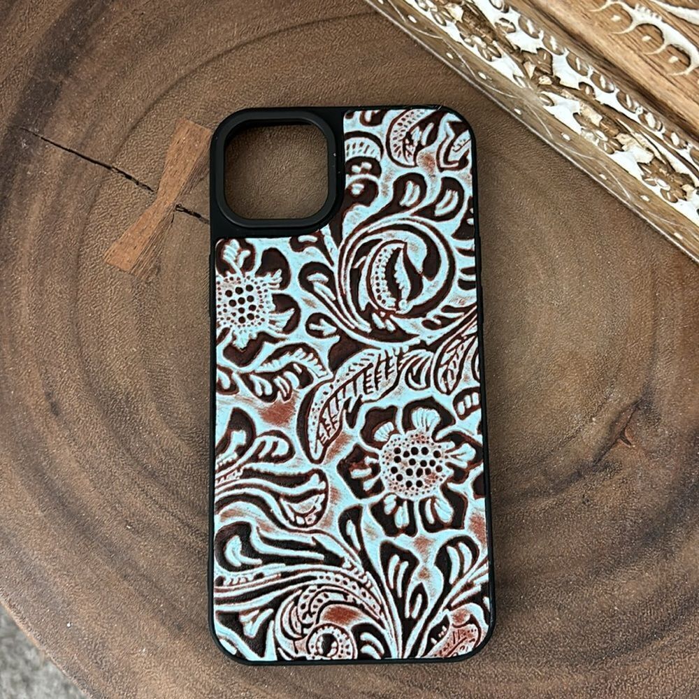 Myra Eagles Nest Phone Case for iPhone 15 series